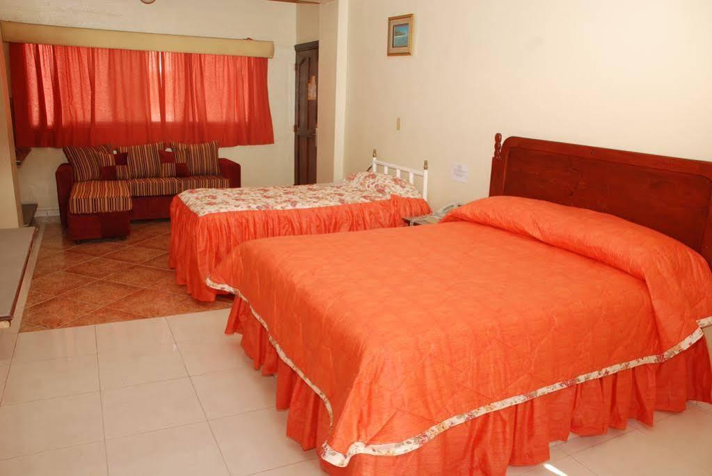 Royal Palace Hotel Santo Domingo Exterior photo