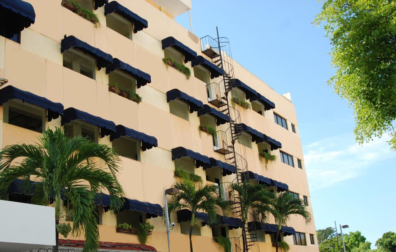 Royal Palace Hotel Santo Domingo Exterior photo