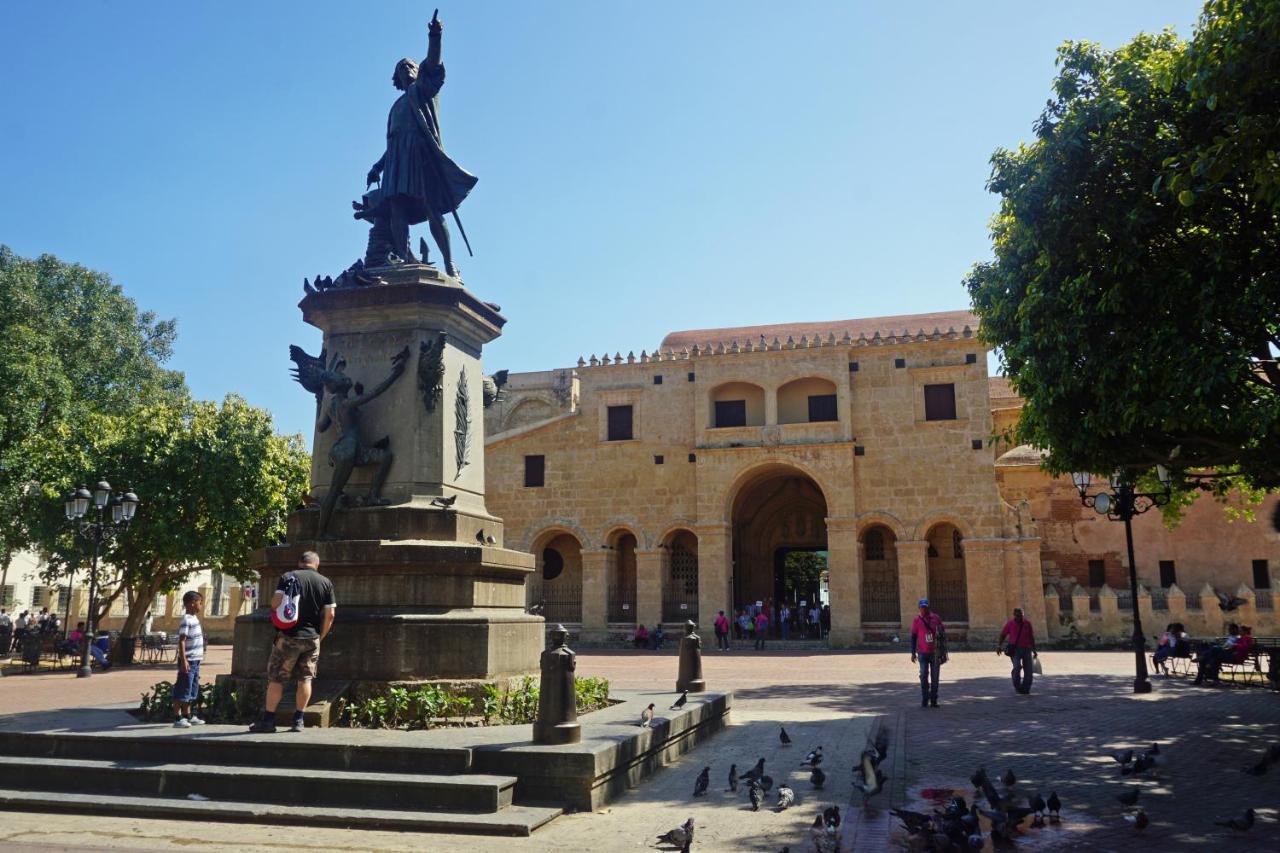Royal Palace Hotel Santo Domingo Exterior photo